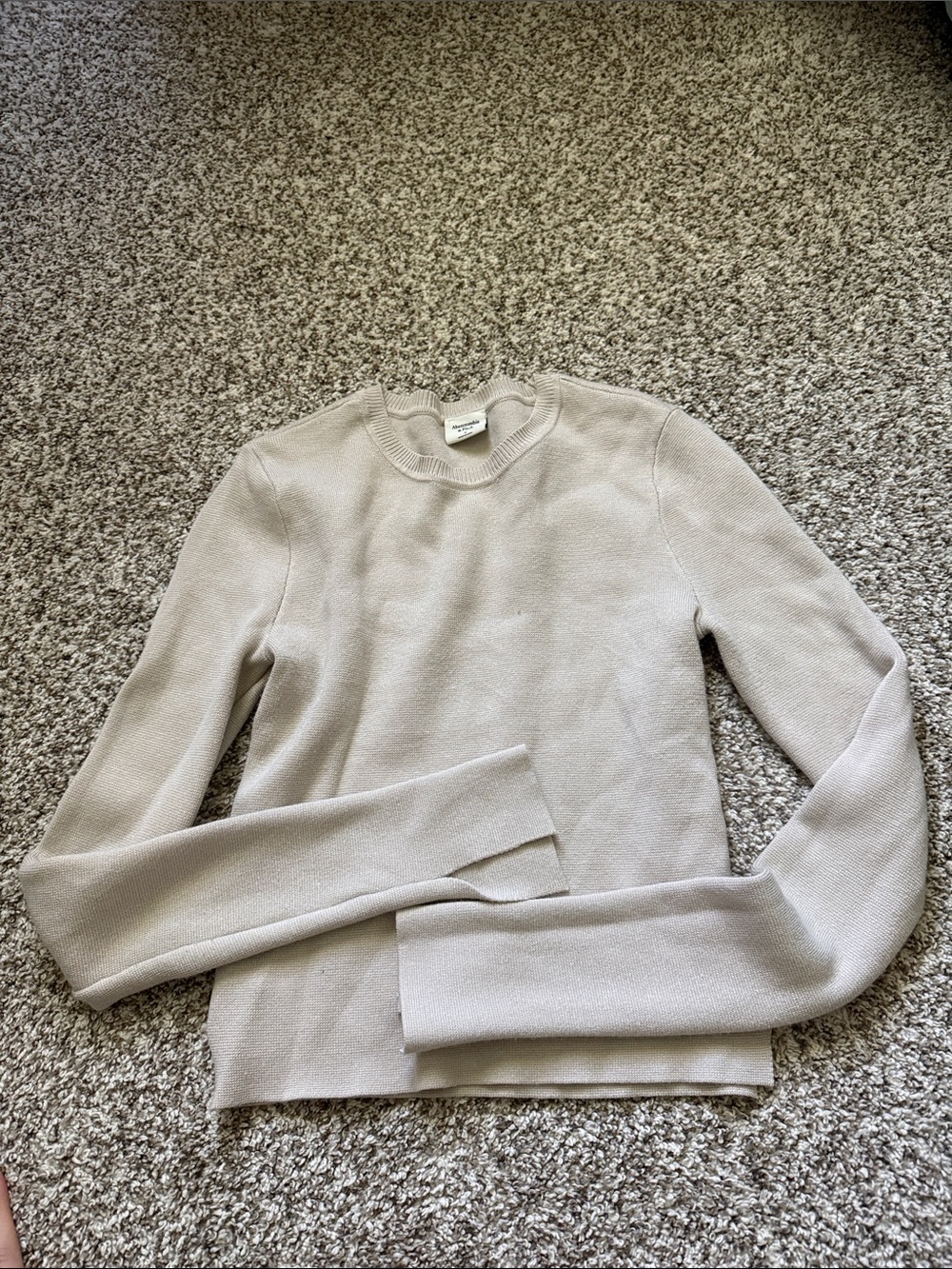 Abercrombie & Fitch Light Beige Crewneck Sweater